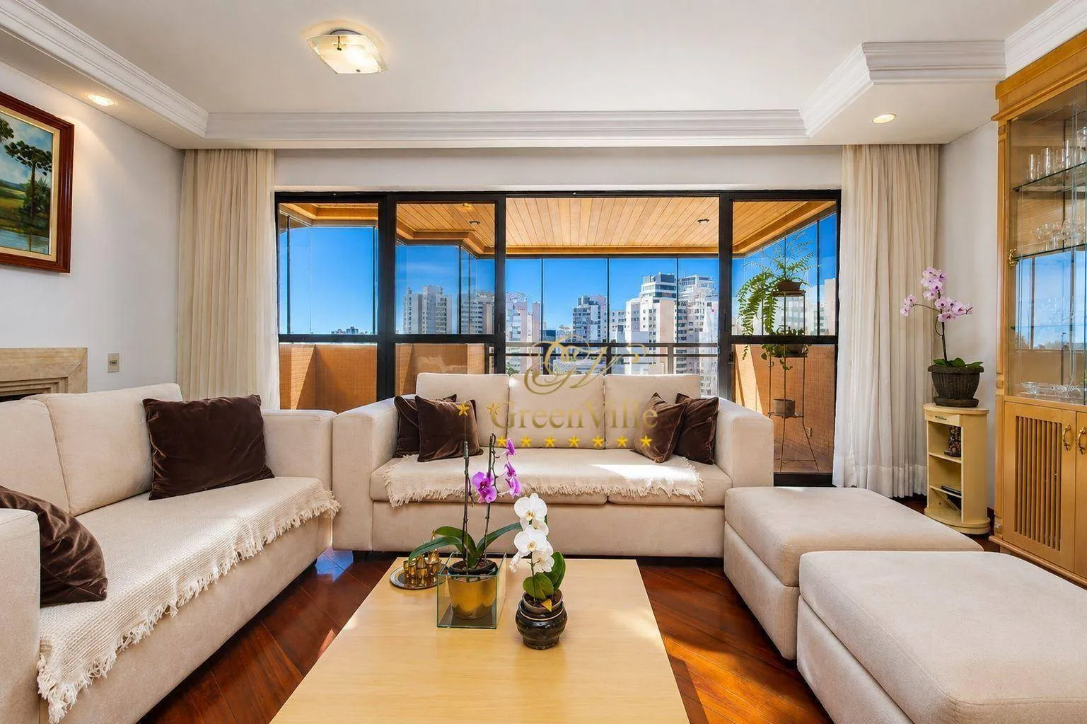 264 m² apartment with 4 bedrooms and 2 suites — photo 7
