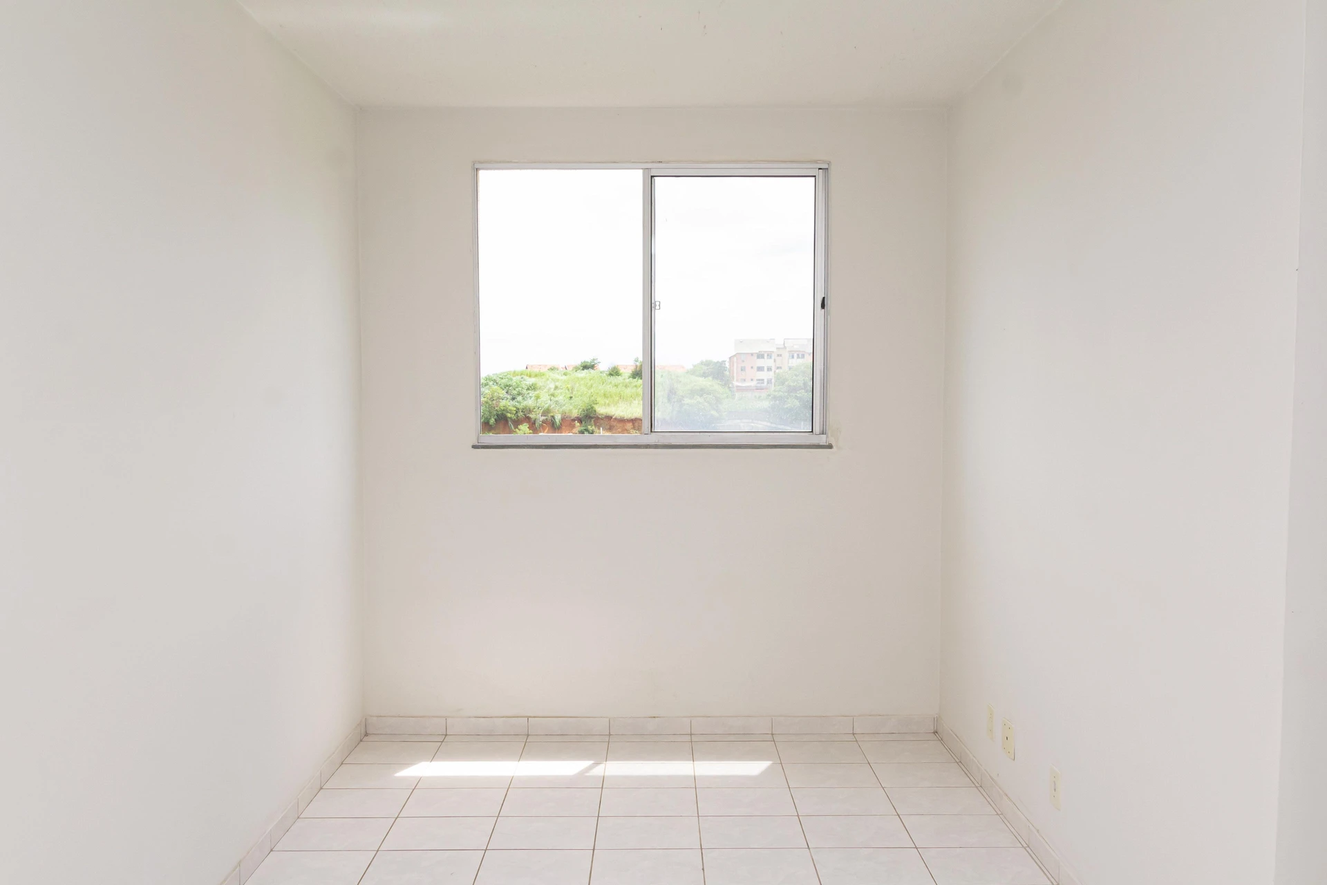 Rental apartment with 2 bedrooms and 1 parking space