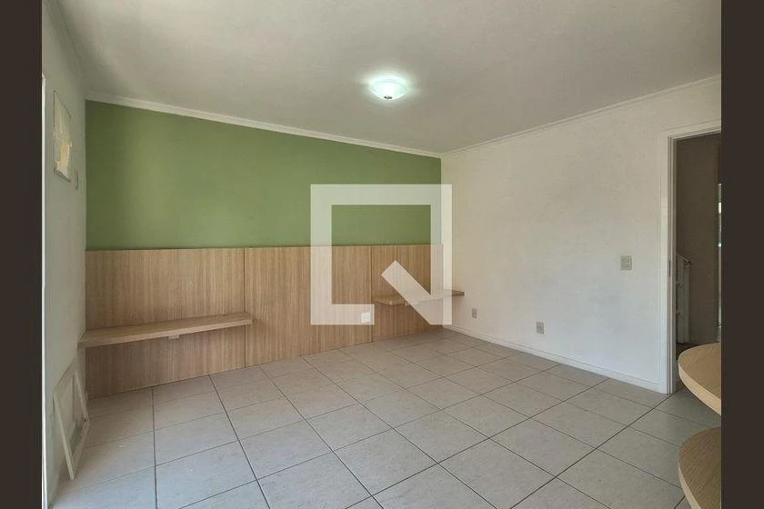 Casa en alquiler con 4 dormitorios y balcón — photo 13