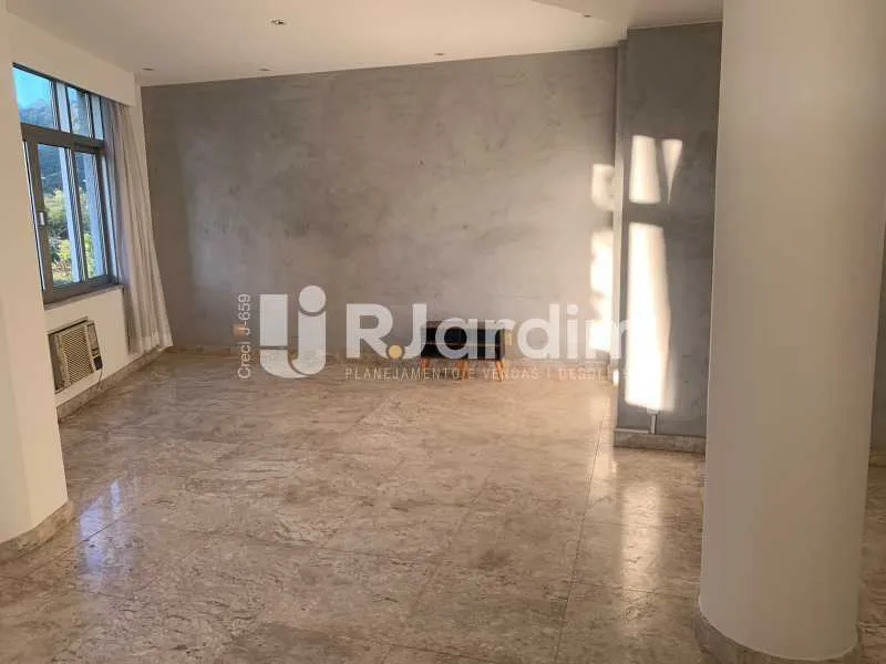 One-bedroom, 55 m² apartment in Rio de Janeiro — photo 11