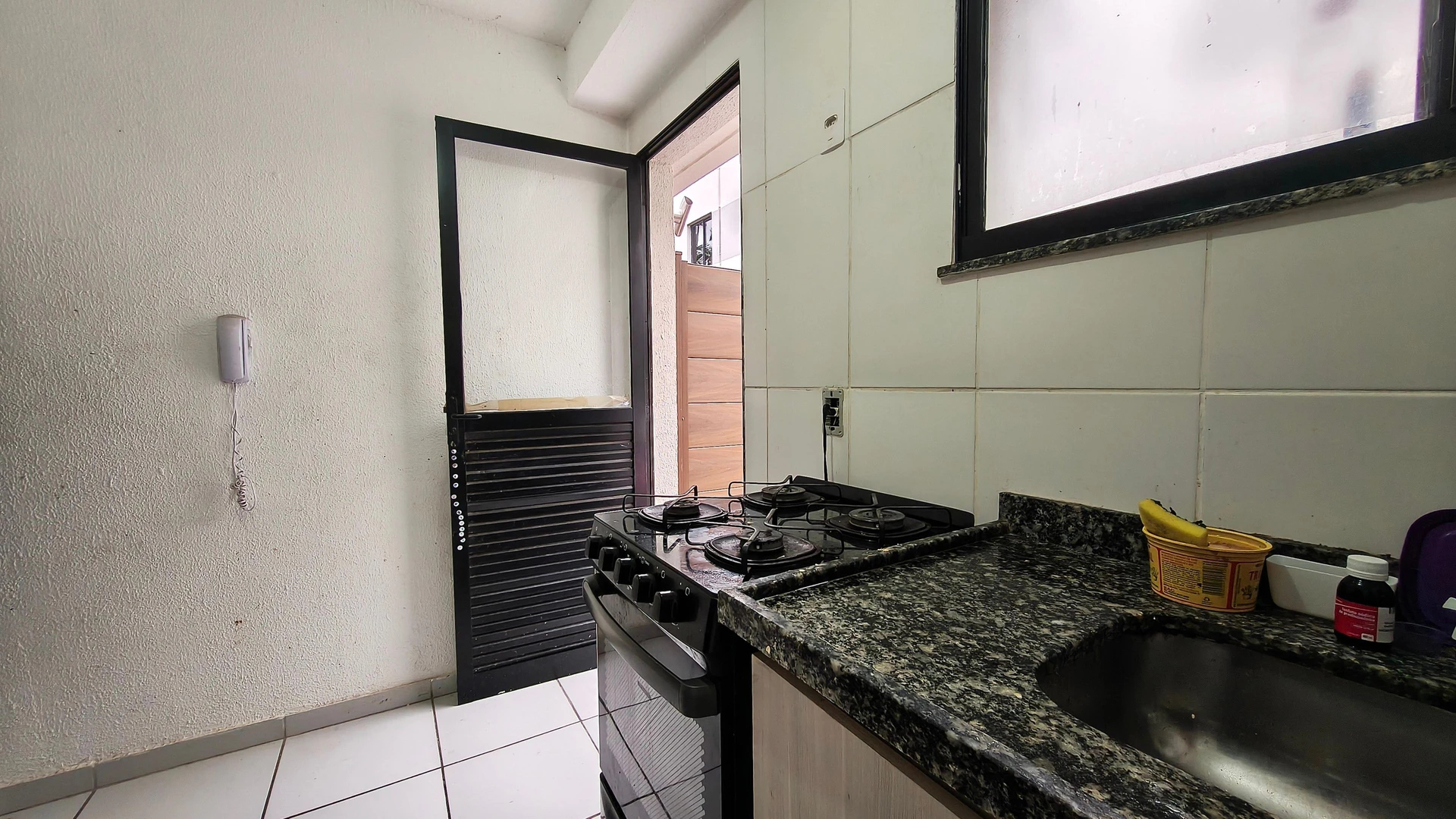 2-bedroom house with a washing machine in Rio de Janeiro — photo 11