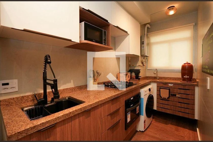 Мебльована квартира 45 м² з 2 спальнями та балконом — photo 31