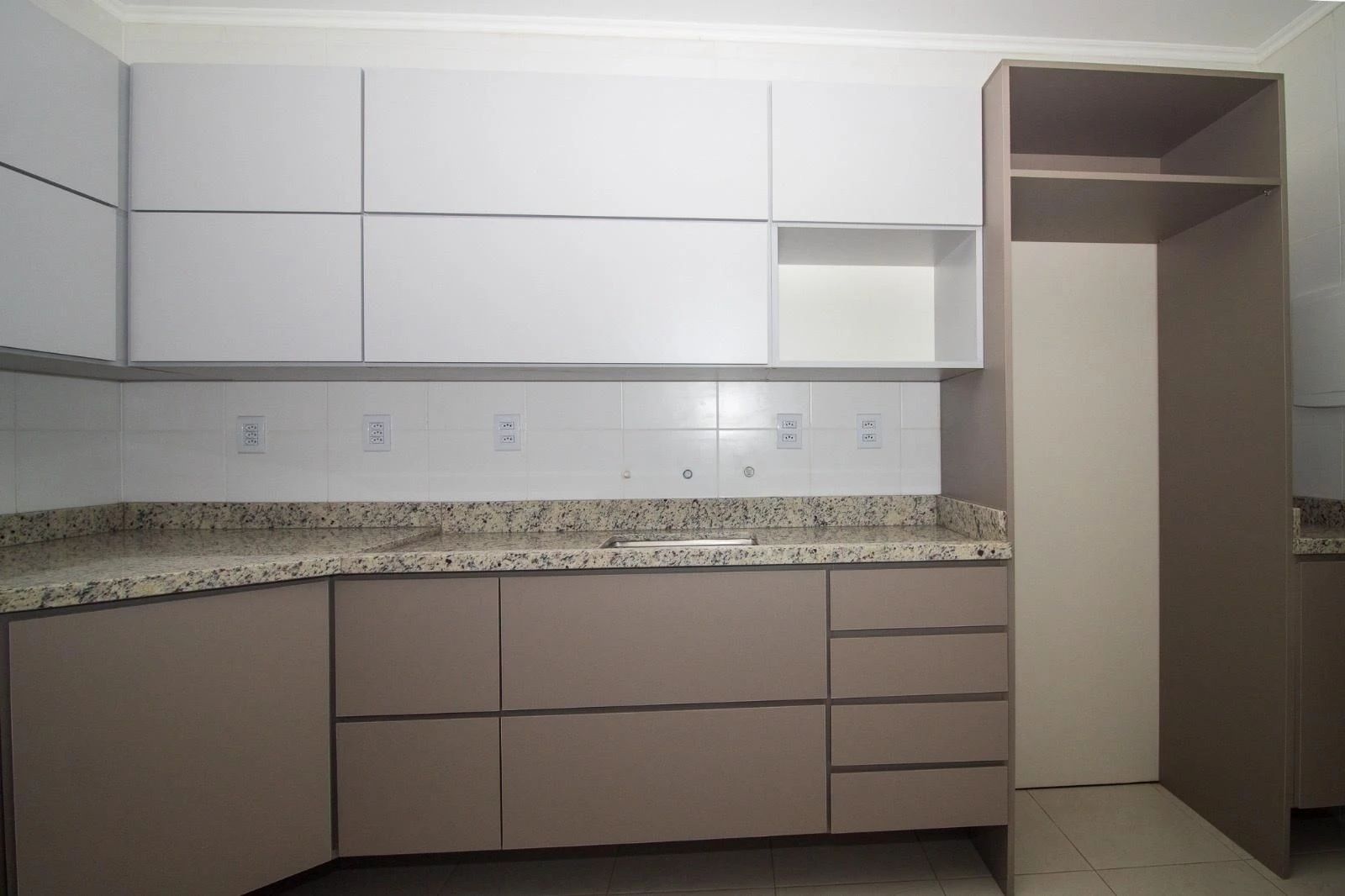 Стиральная машина и 2 спальни: квартира 45 м² — photo 2