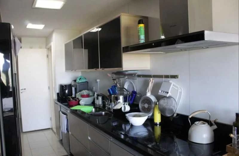 Apartamento mobiliado de 206 m² com cozinha fechada — photo 2
