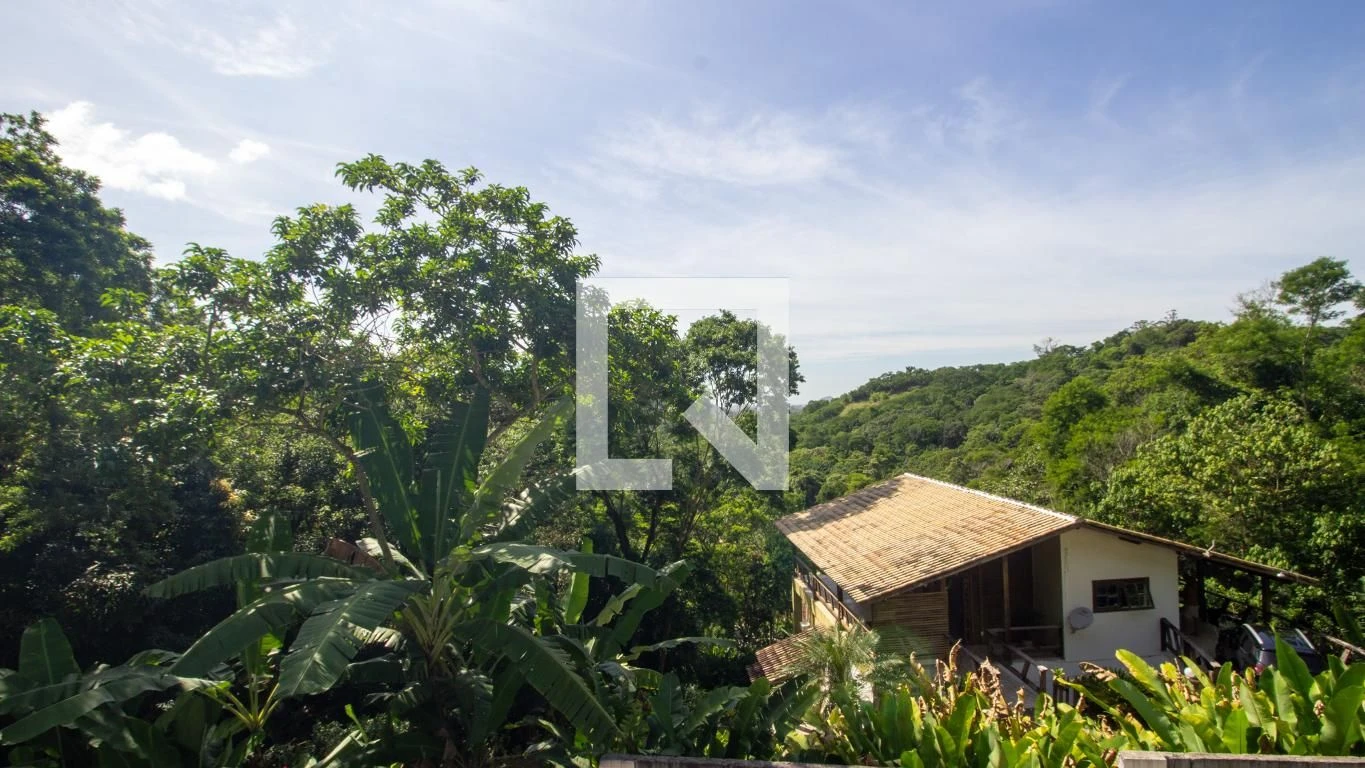 Furnished house with 5 bedrooms and 6 parking spaces — photo 35