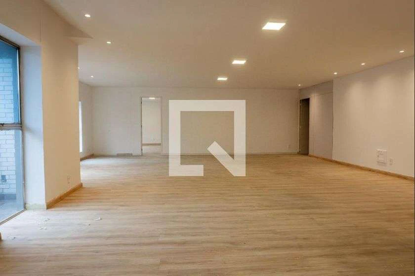 Rental apartment with a balcony and 2 bedrooms — photo 2