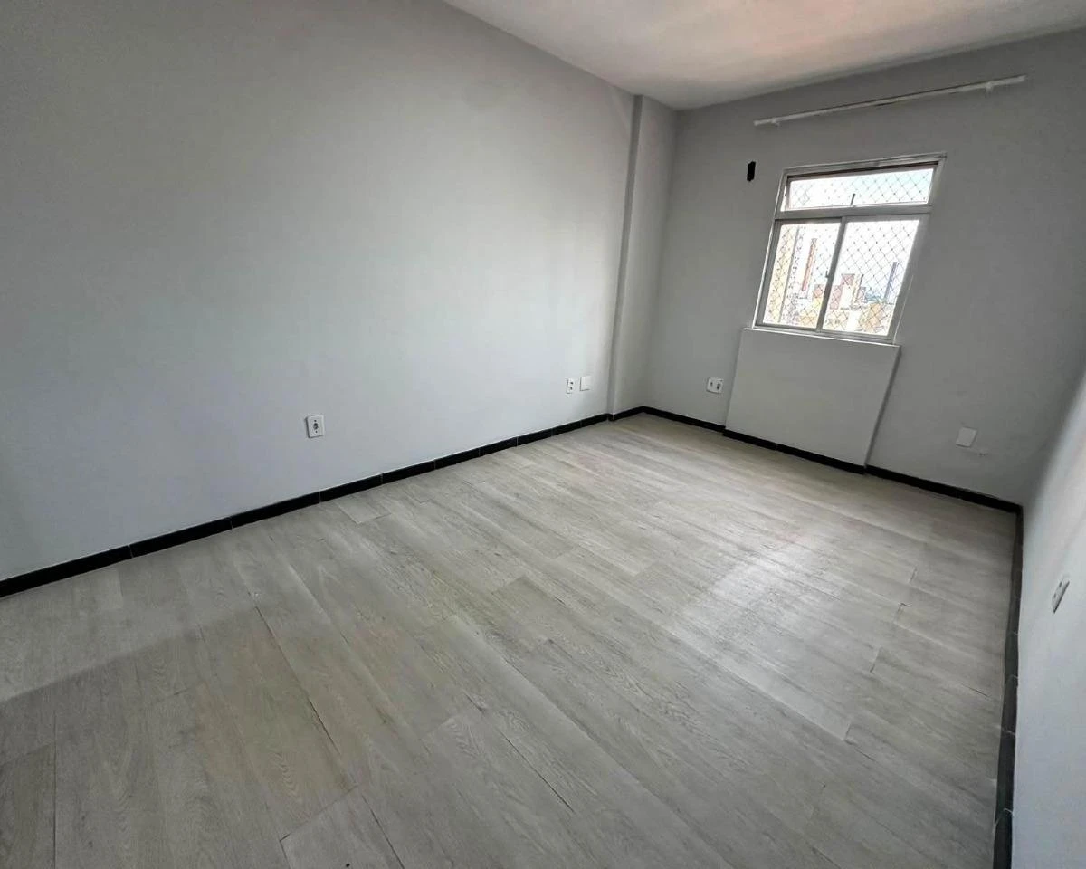 Квартира 86 м² з 2 спальнями та 1 спальнею з ванною — photo 10