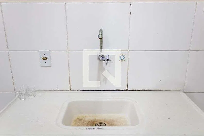 Apartamento de 2 quartos com cozinha separada e 50 m² — photo 17