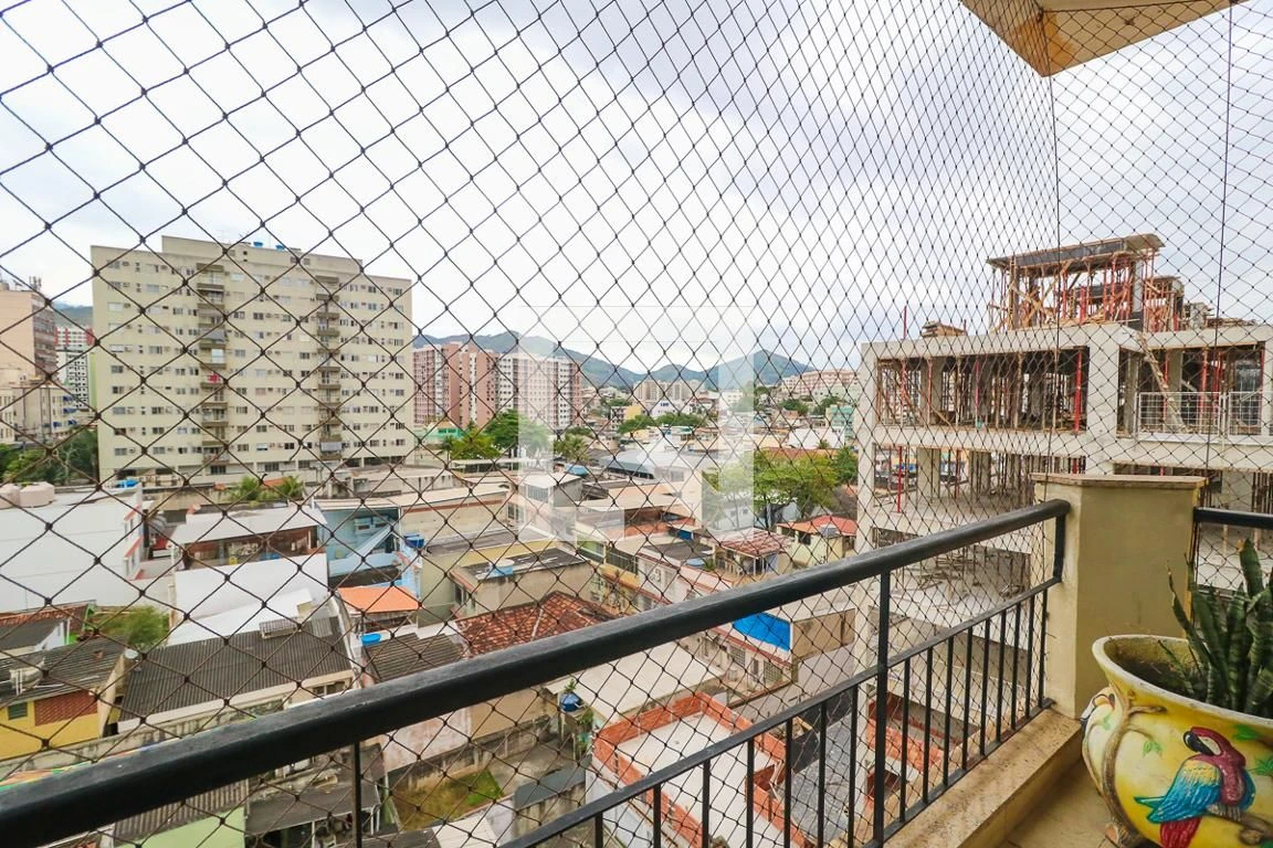 Furnished apartment with 3 bedrooms and balcony BBQ — photo 11