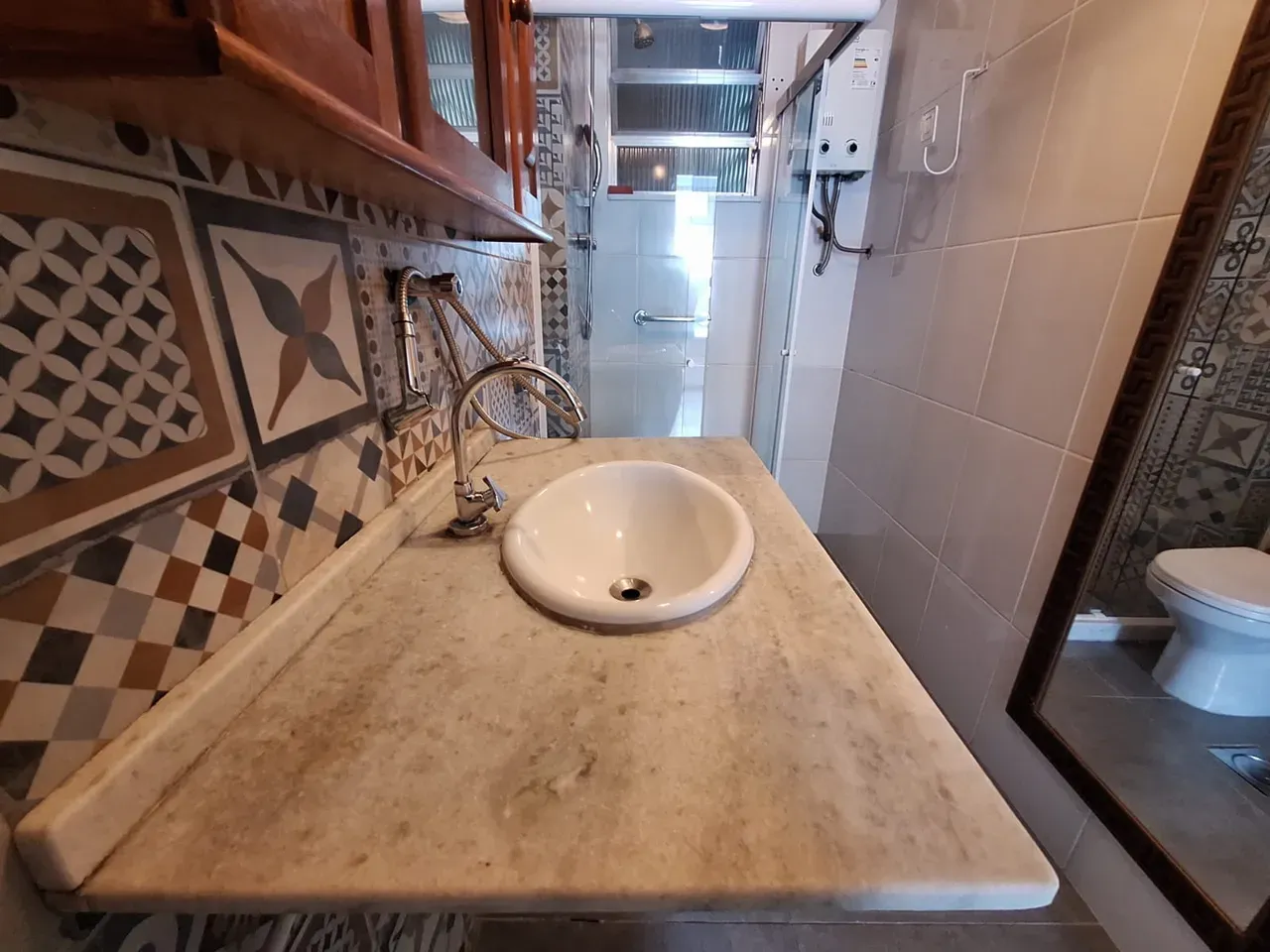 Mountain view in a one-bedroom apartment, 39 m² — photo 16