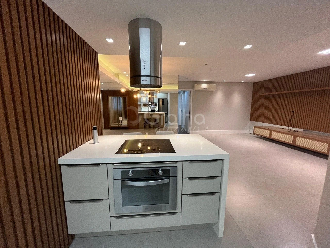 3-bedroom apartment with a washing machine in Florianópolis — photo 4