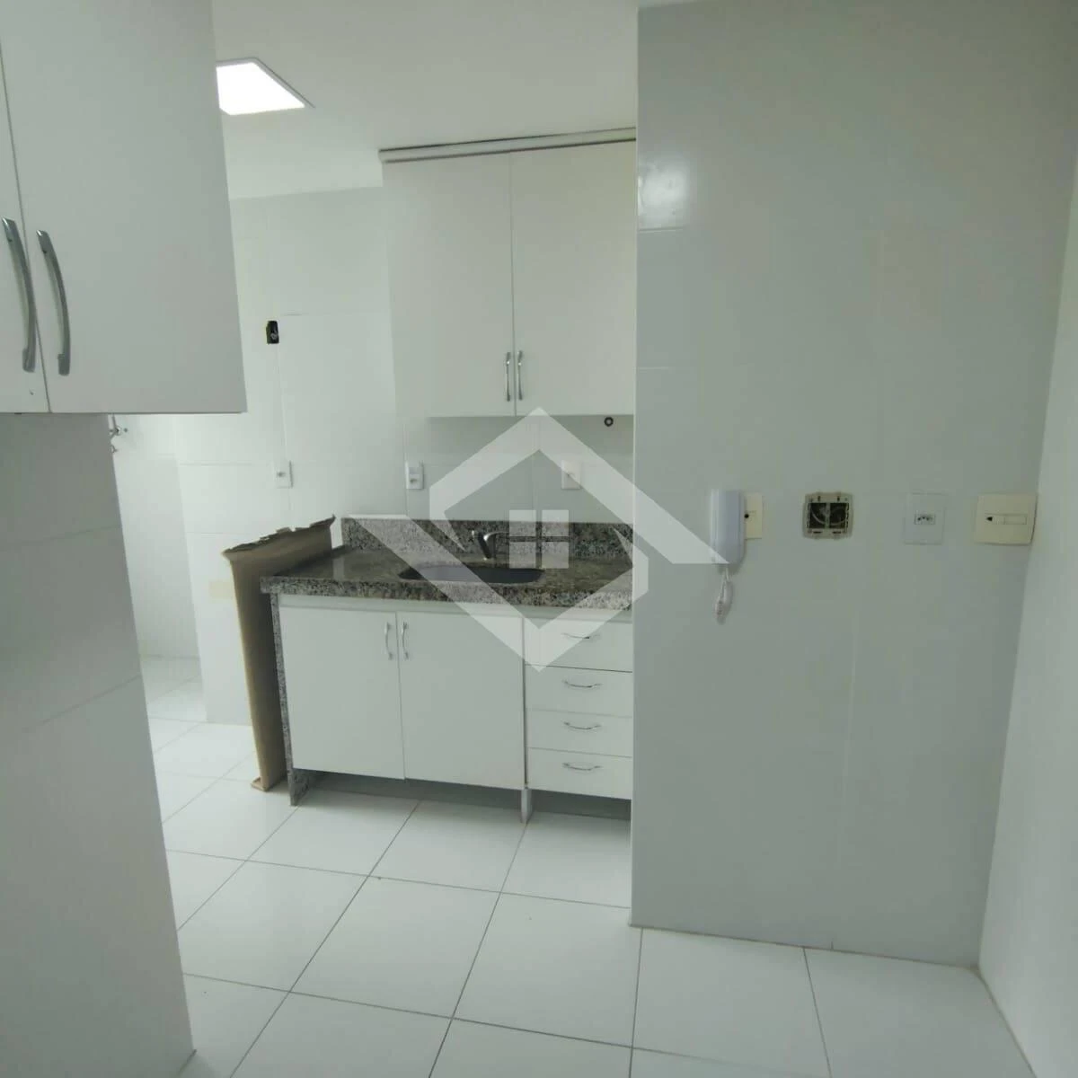 Apartamento de 3 quartos, sendo 1 suíte, 83 m² — photo 3