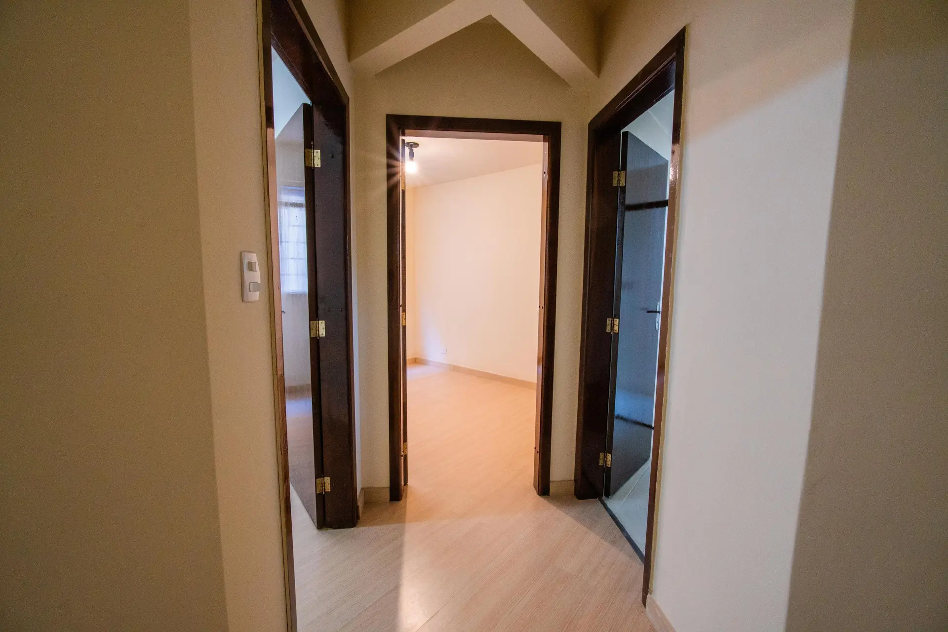 2-bedroom apartment with wood or laminate floors — photo 34