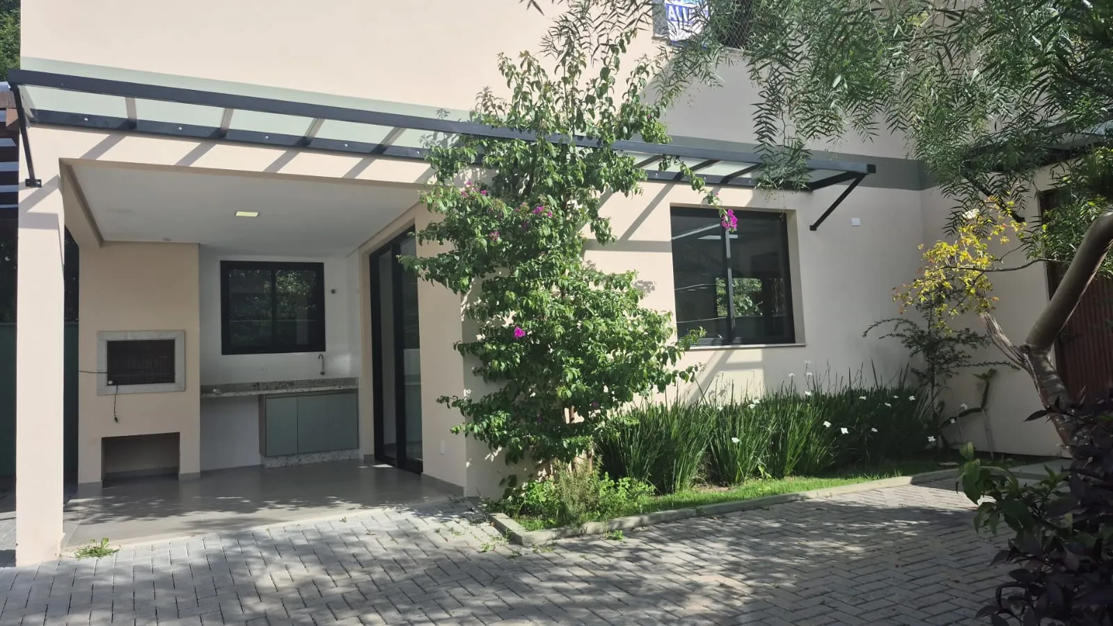 Casa de 3 dormitorios con balcón gourmet — photo 24
