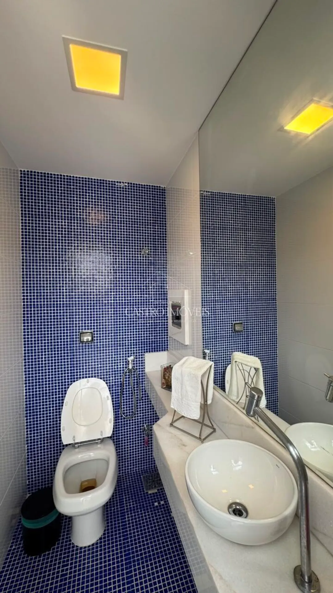 Furnished house with 4 en-suite bedrooms and private garden — photo 44