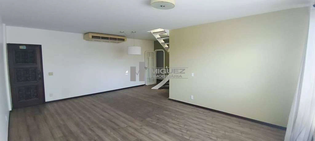 Furnished 321 m² apartment with 4 bedrooms and 2 parking — photo 6