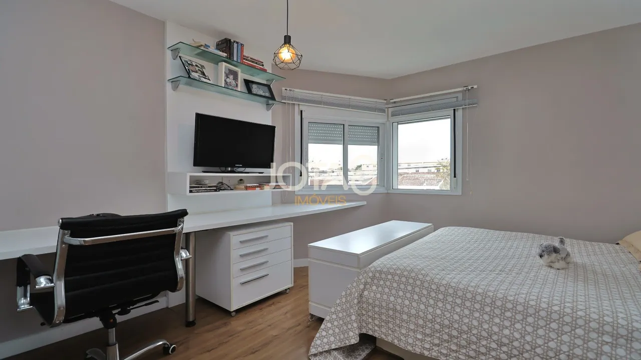 Furnished house with 4 bedrooms and open-plan kitchen — photo 10