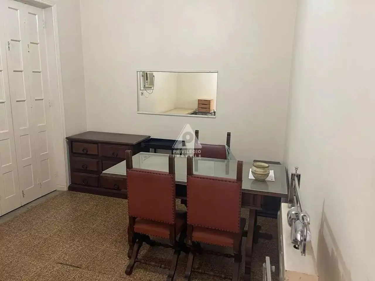House with 3 bedrooms and 3 bathrooms, no parking space — photo 6