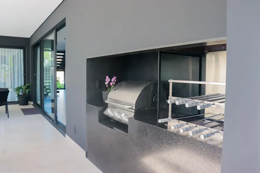 Casa amueblada con 5 suites y cocina compacta — photo 15
