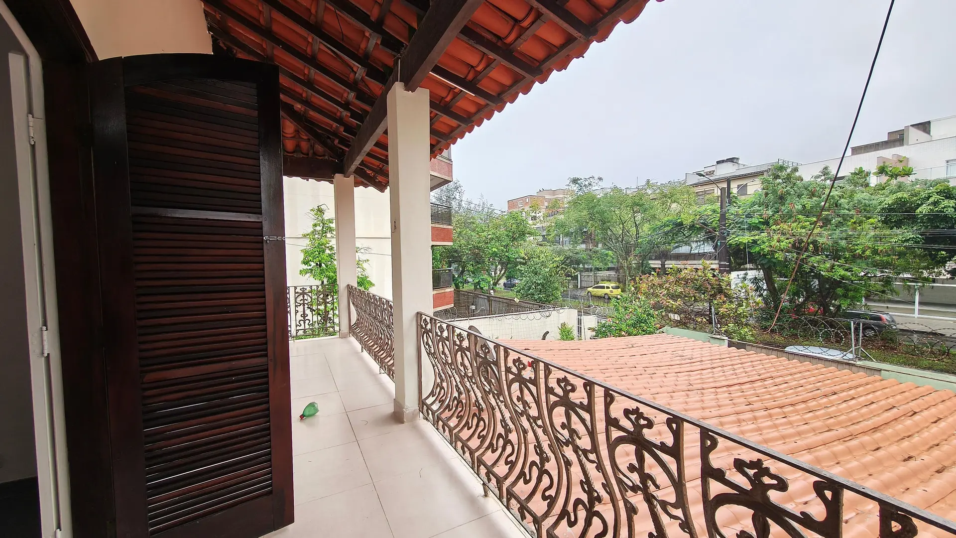 House, 250 m², with a bathtub — photo 5