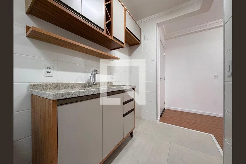 Wood or laminate floors in a 2-bedroom apartment, 55 m² — photo 29