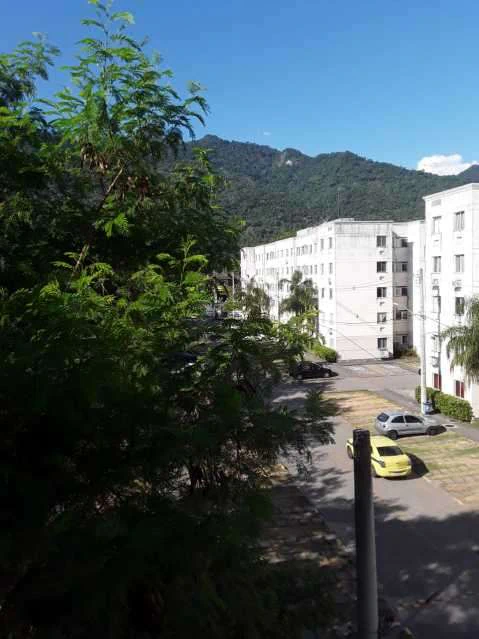 Unfurnished apartment with 3 bedrooms and a closed kitchen — photo 7