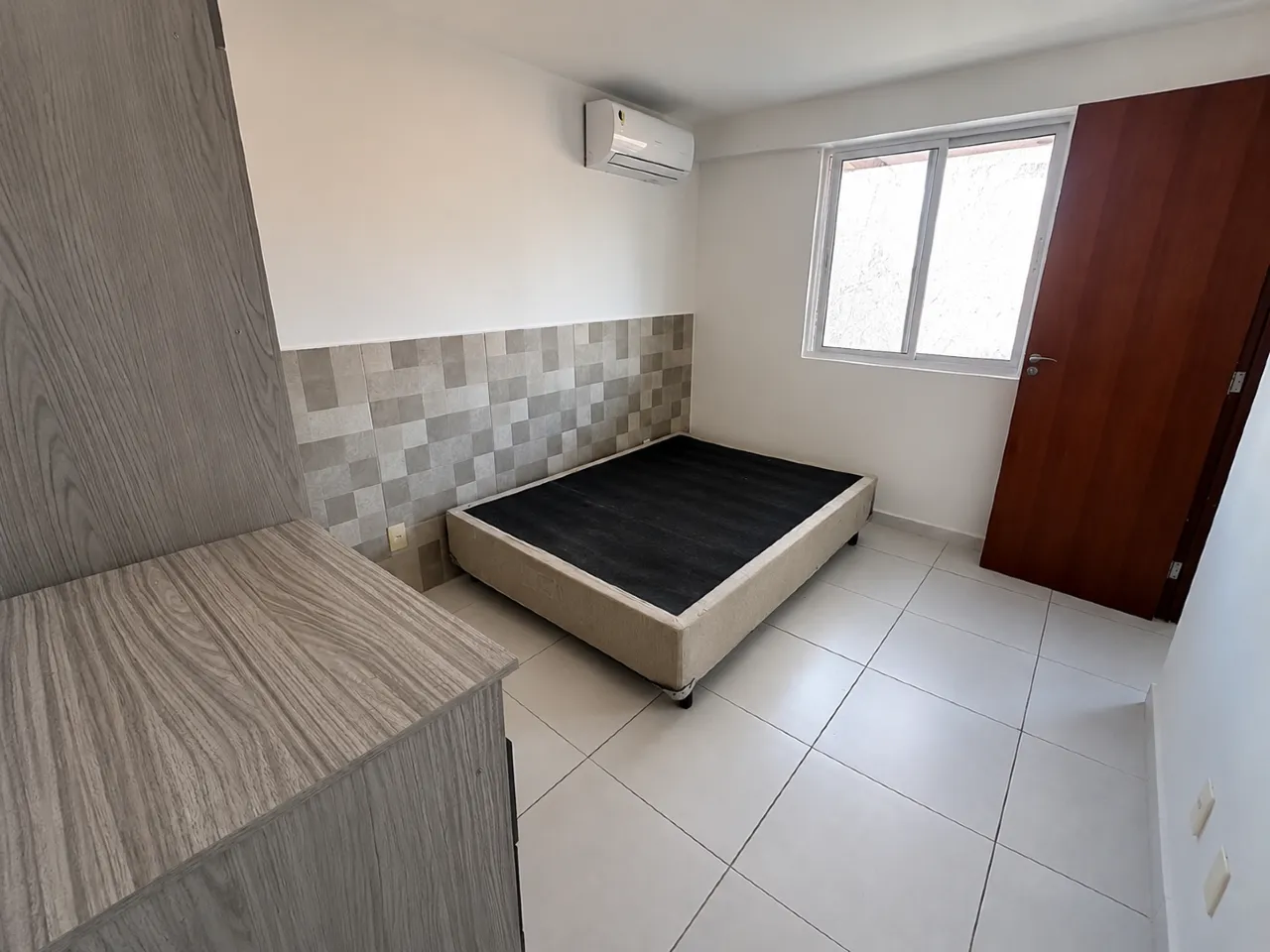 Apartamento mobiliado de 1 quarto com cozinha aberta — photo 11
