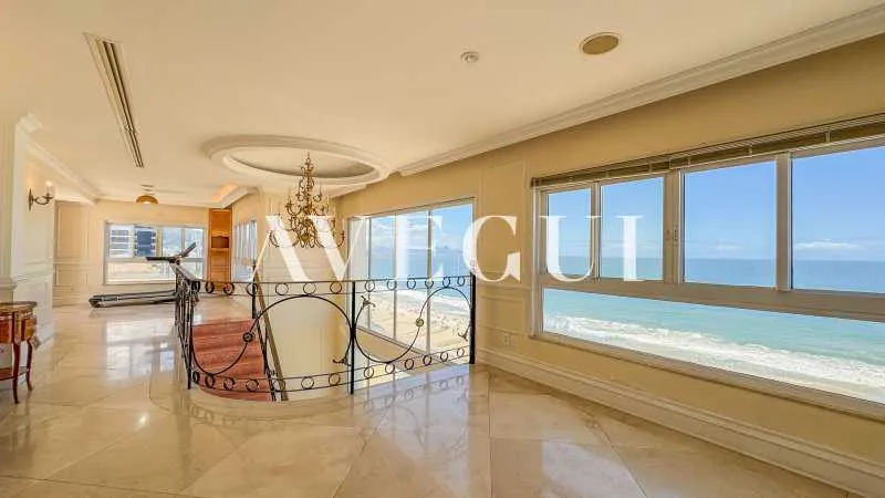 Триплекс 1077 м² с балконом — photo 25