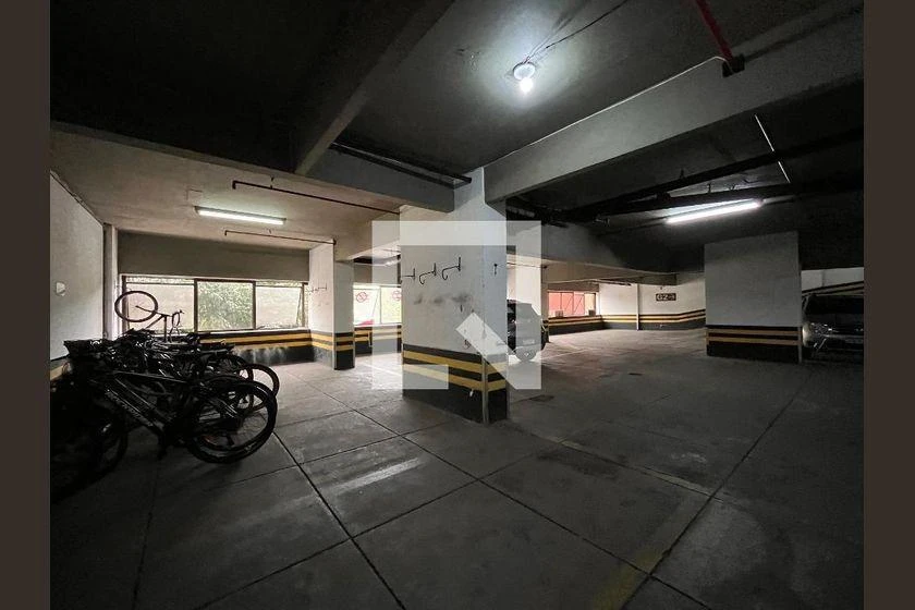 Furnished 65 m² apartment with 2 bedrooms and 1 parking — photo 32