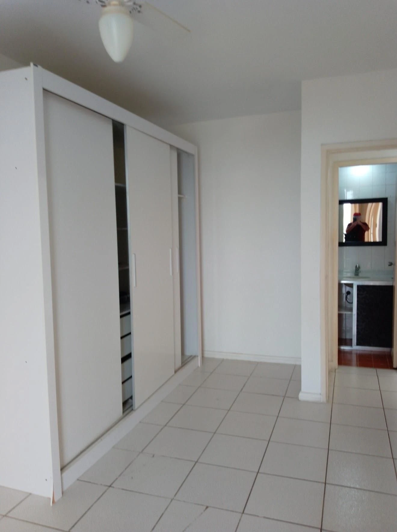 One-bedroom apartment with a park view in Rio de Janeiro — photo 12