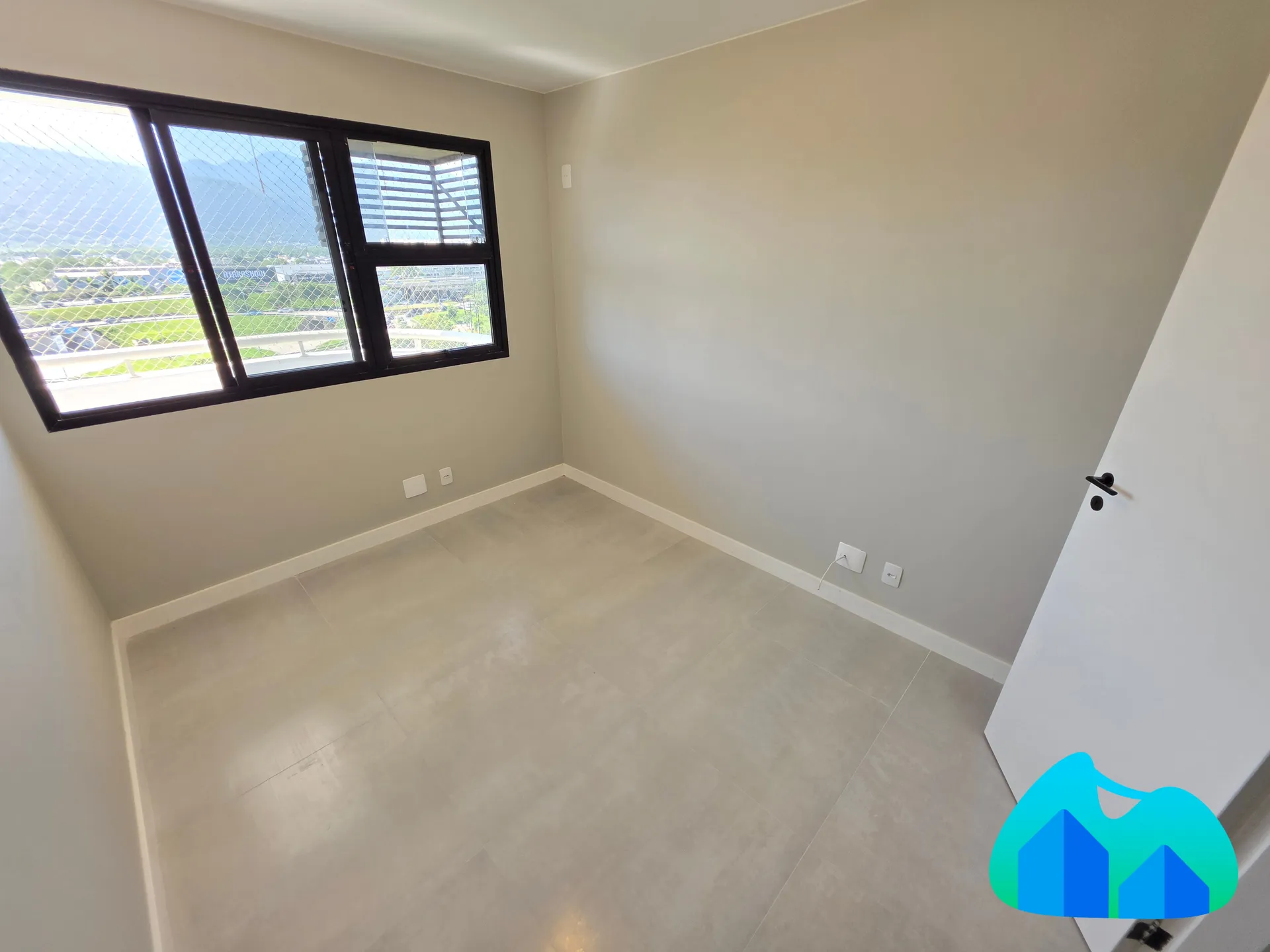 71 m² apartment with a mountain view and a private BBQ — photo 3