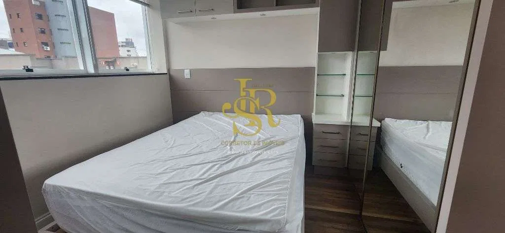 55 m² studio with open-plan kitchen and covered parking — photo 10