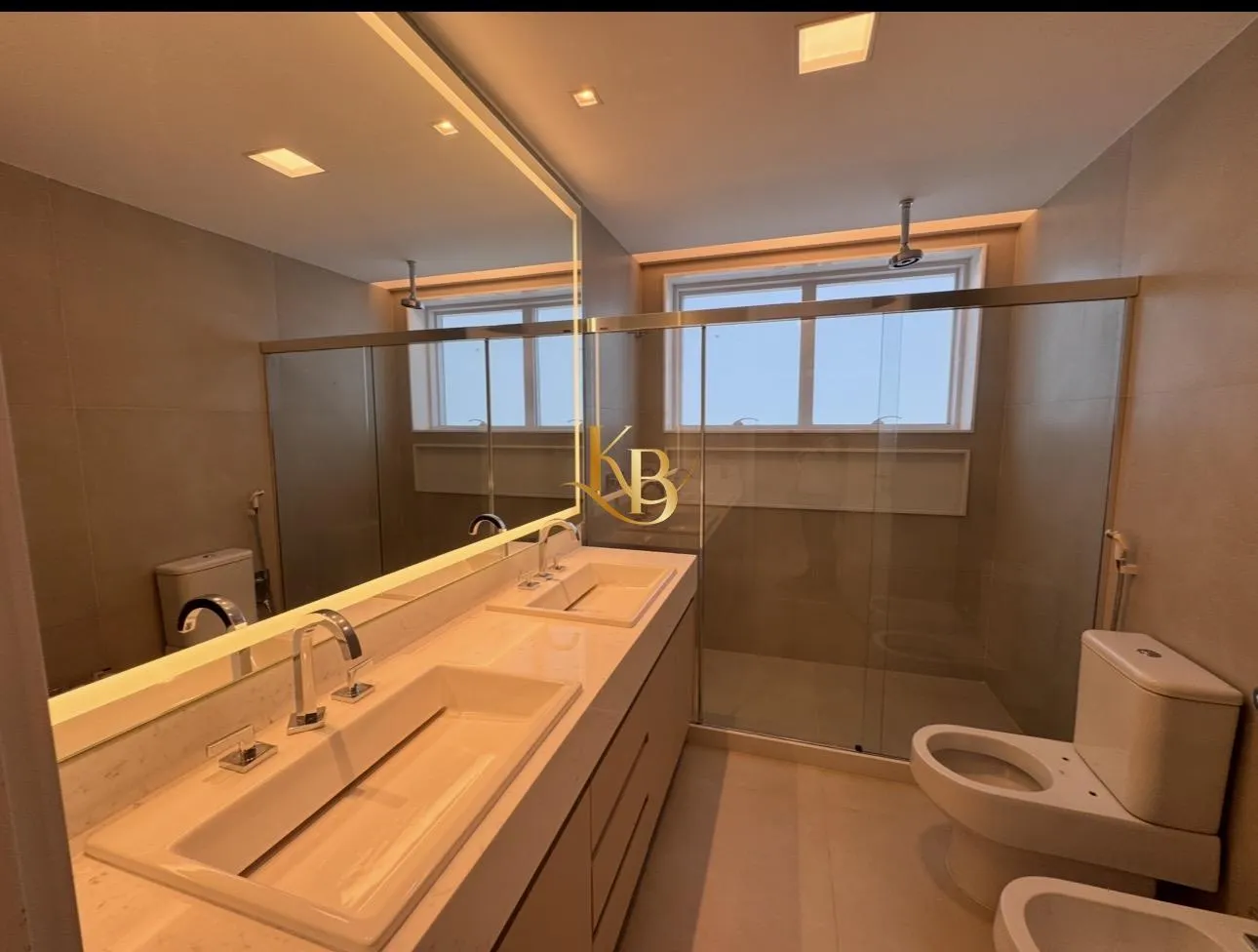Unfurnished apartment with 4 bedrooms, 5 baths and 4 parking — photo 10