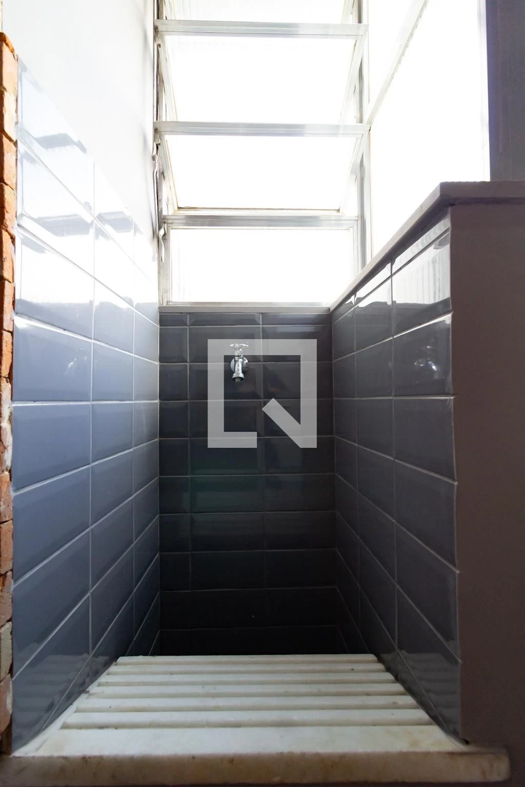 48 m² apartment with a home office and a washing machine — photo 14