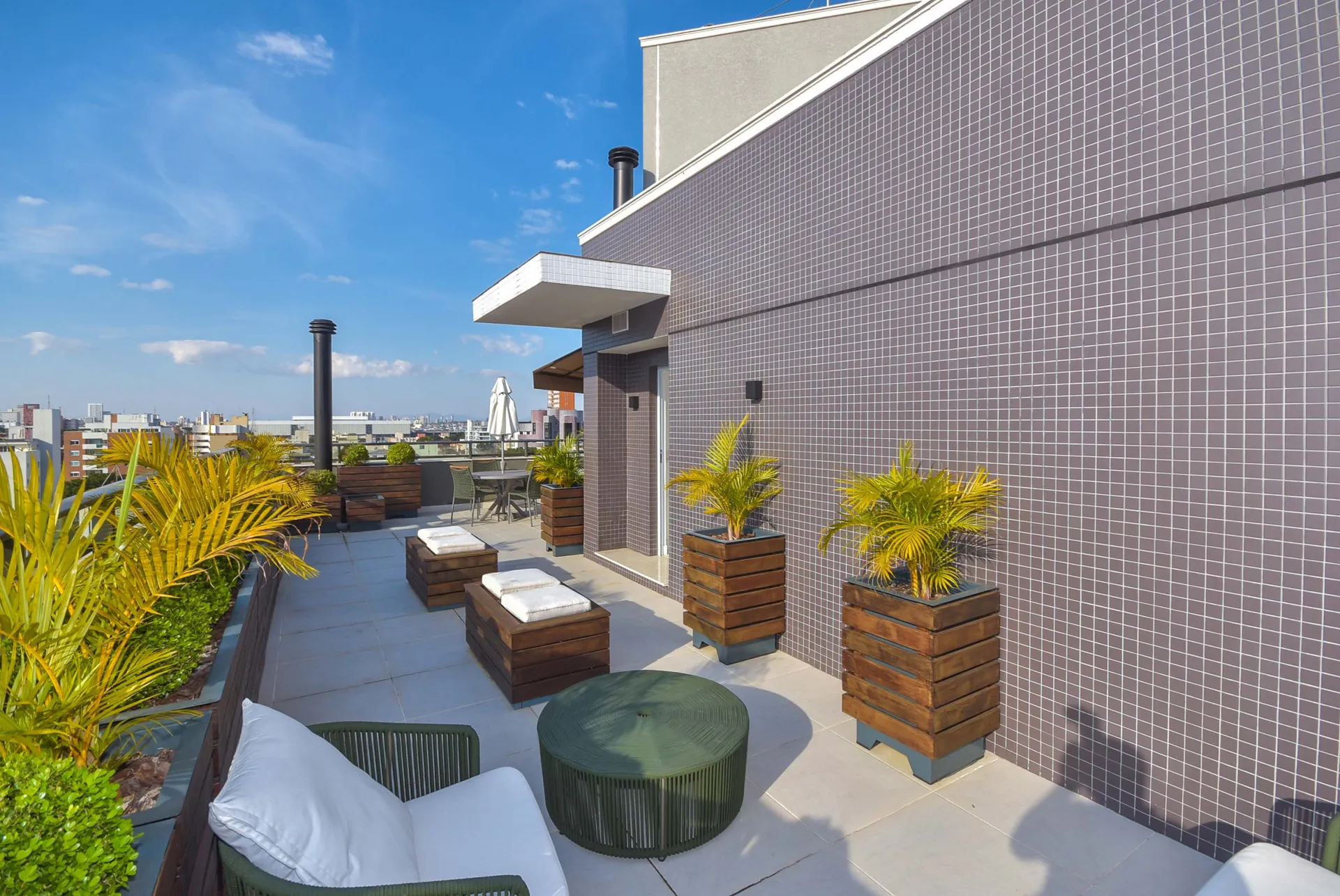 3-bedroom apartment with 182 m² and 2 parking spaces — photo 41