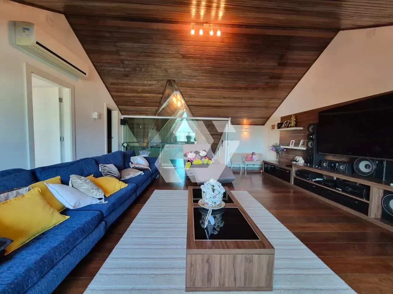 Casa mobiliada com 6 suítes e 8 banheiros — photo 40