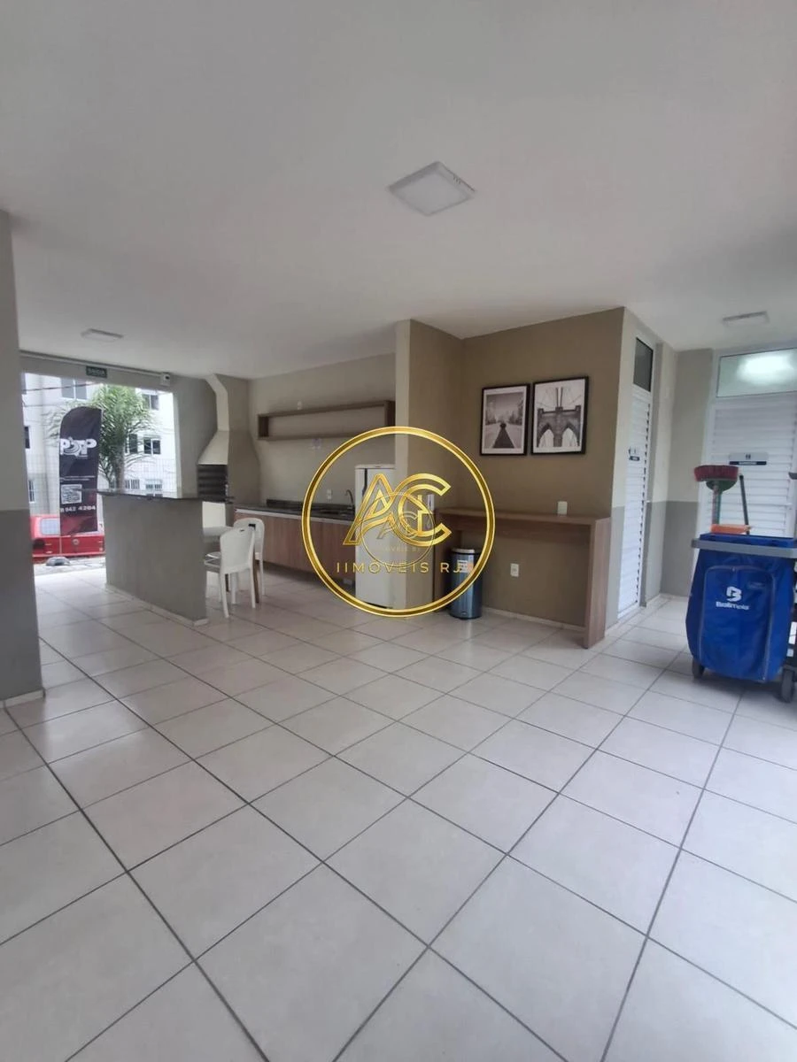 2-bedroom apartment in a building with a pool — photo 14