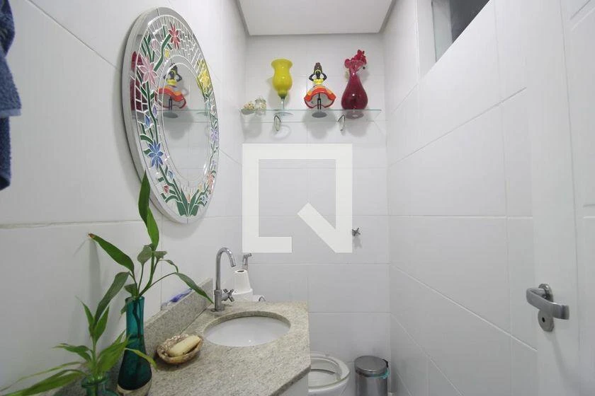 Casa para aluguel com 3 suítes e 200 m²