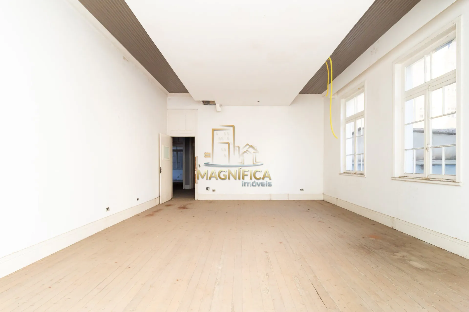 Commercial house with 1 bedroom and balcony, 501 m² — photo 36