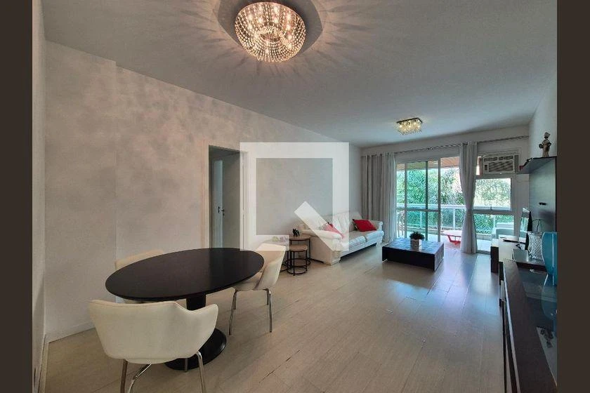 Apartamento mobiliado com 3 quartos e varanda — photo 4