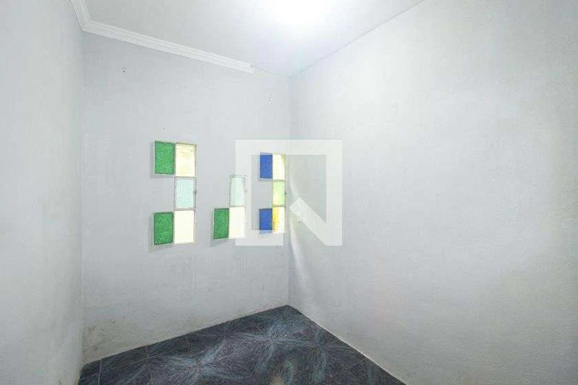 2-bedroom house with a laundry area — photo 24