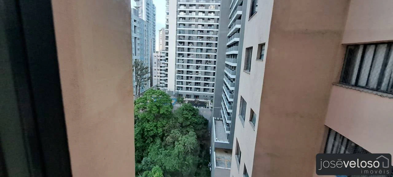 2-bedroom apartment with a washing machine in Curitiba — photo 10