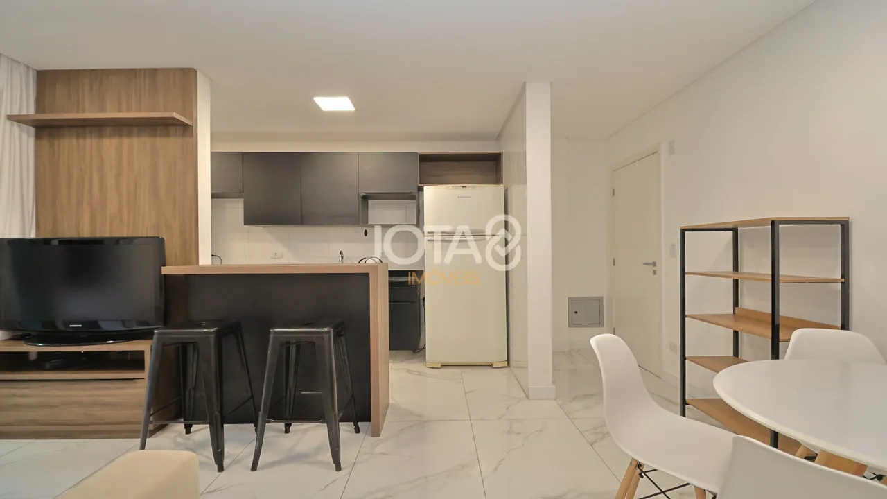 1-bedroom apartment with 66 m² and a balcony — photo 4