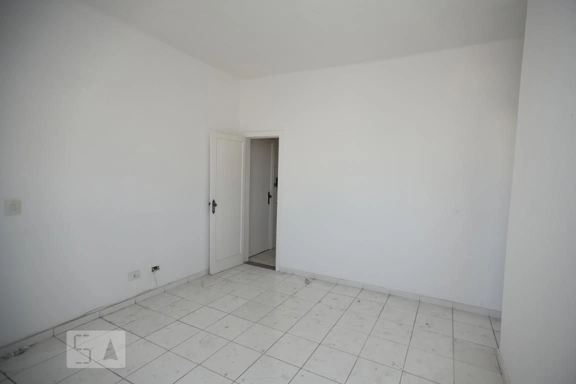 Rental apartment with 3 bedrooms and no parking — photo 24