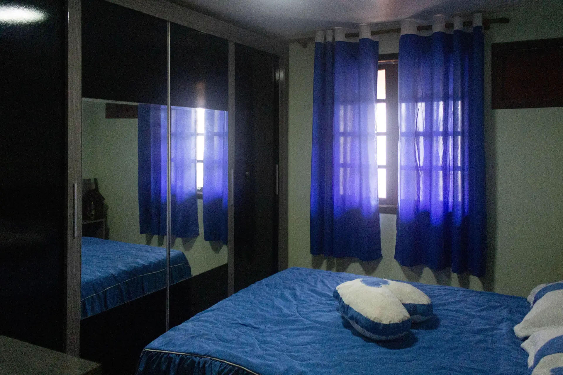 5-bedroom apartment with a washing machine — photo 3
