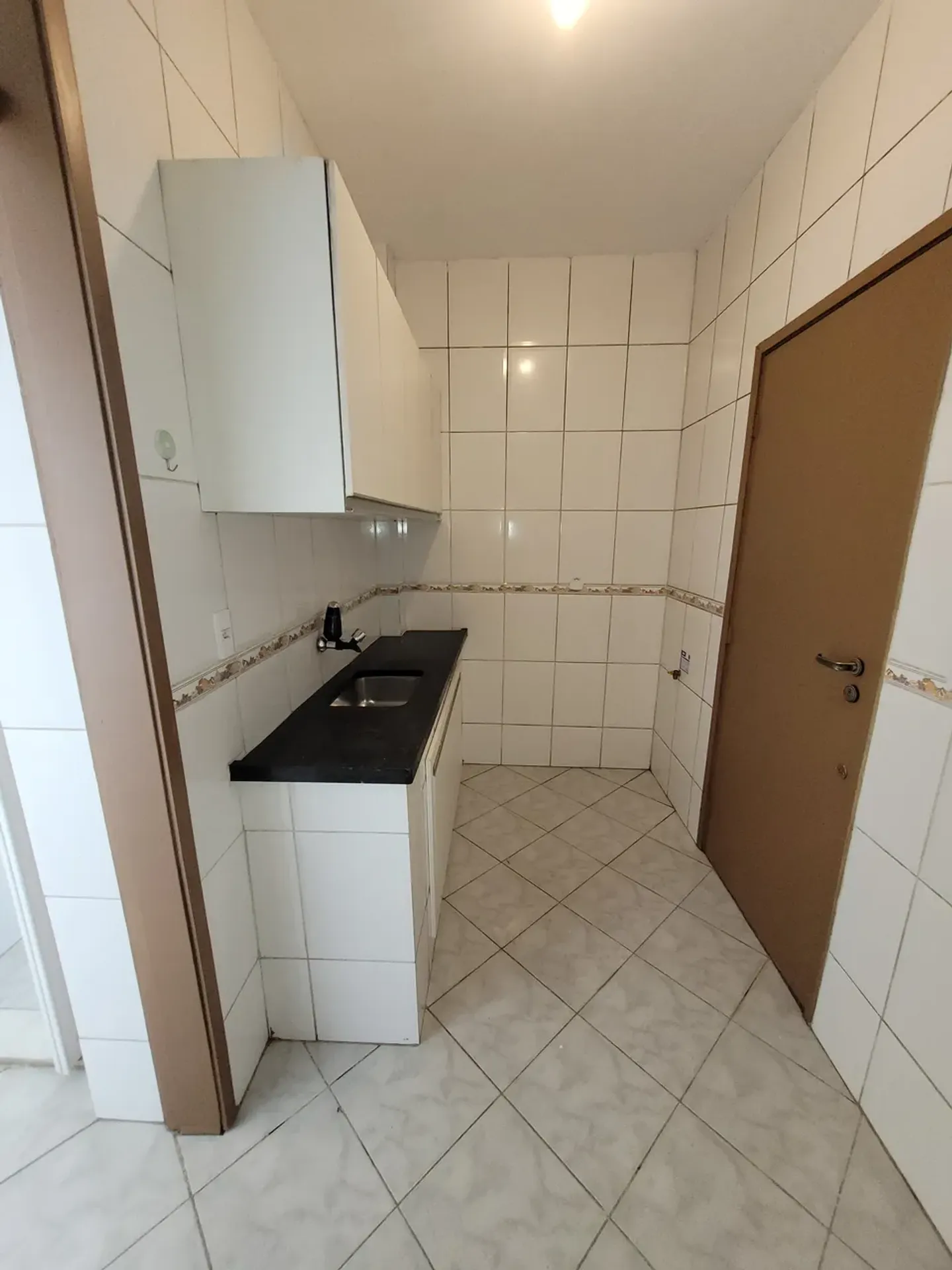72 m² apartment with 3 bedrooms and electric showers — photo 8