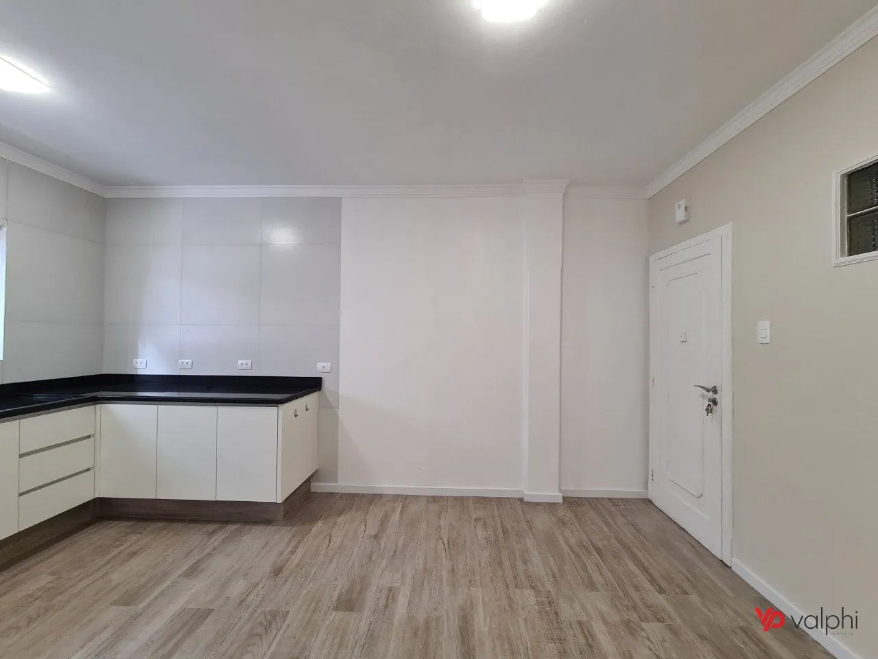 Unfurnished 3-bedroom apartment with 114 m² — photo 15