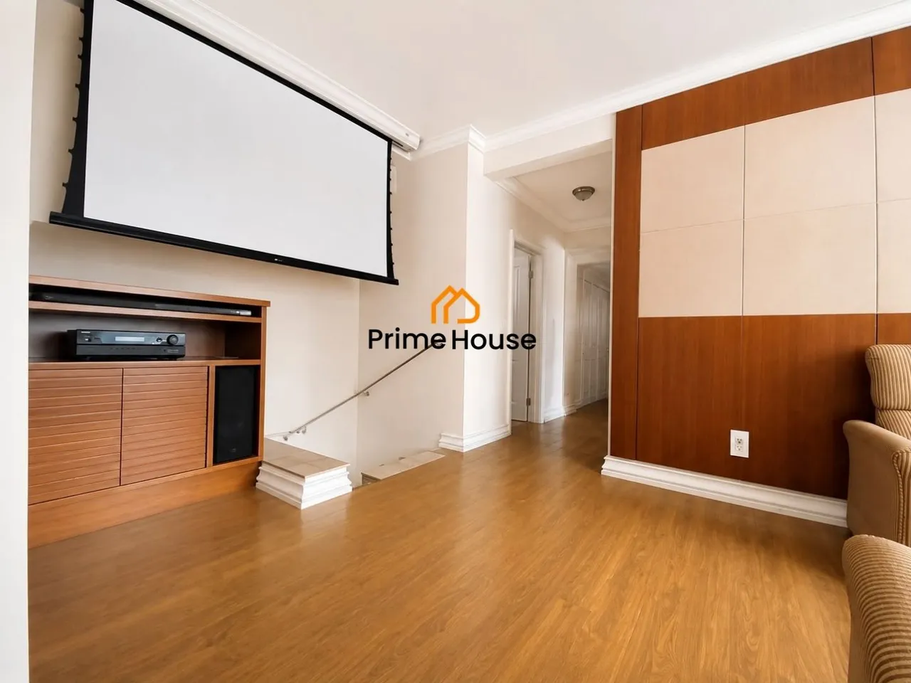 House with 5 bedrooms and 1000 m² plus 3 parking spots — photo 17