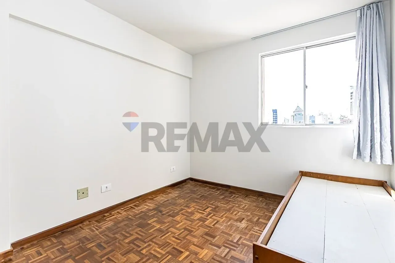 94 m² apartment with a washing machine and a home office