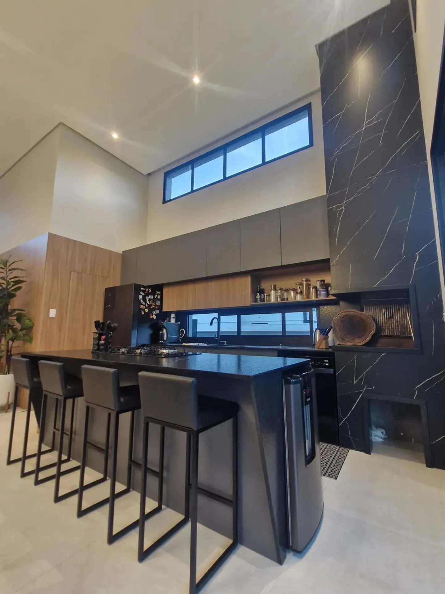 Furnished house with 3 bedrooms and open kitchen — photo 2